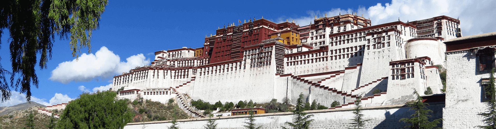 布达拉宫